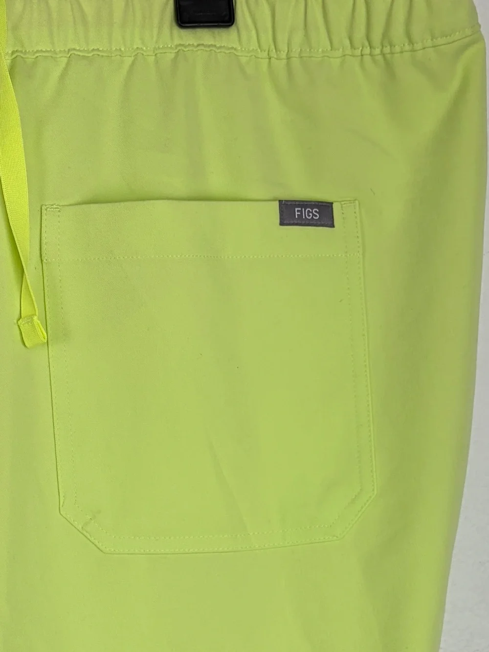 Figs Cairo Cargo Scrub Pant Men’s 3XL Tall Yellow Bottoms New with Tags